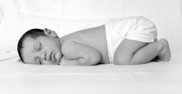 come cambiare il pannolino