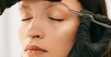 Come far crescere le sopracciglia