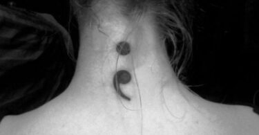 tatuaggio punto e virgola