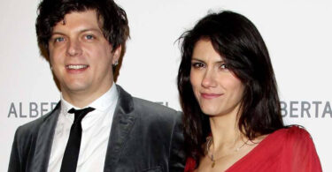 chi è il marito di elisa